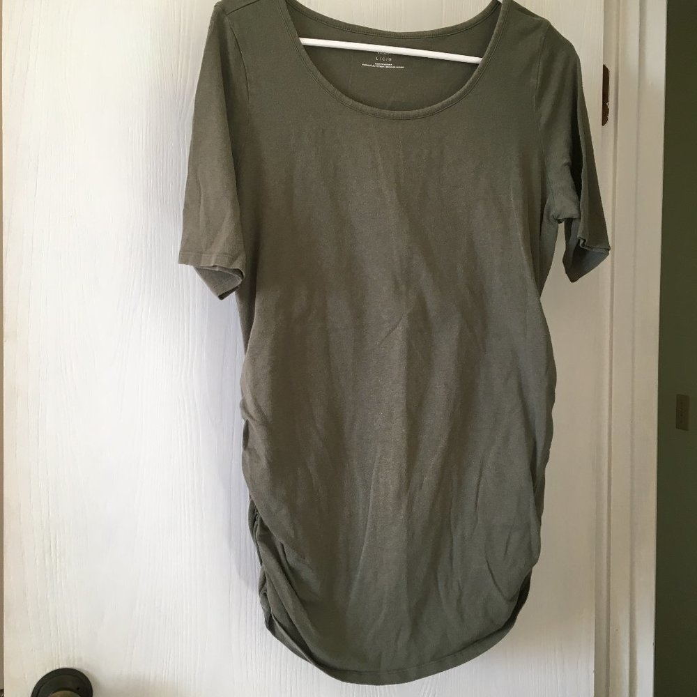 Motherhood Maternity olive T-shirt. Size L.